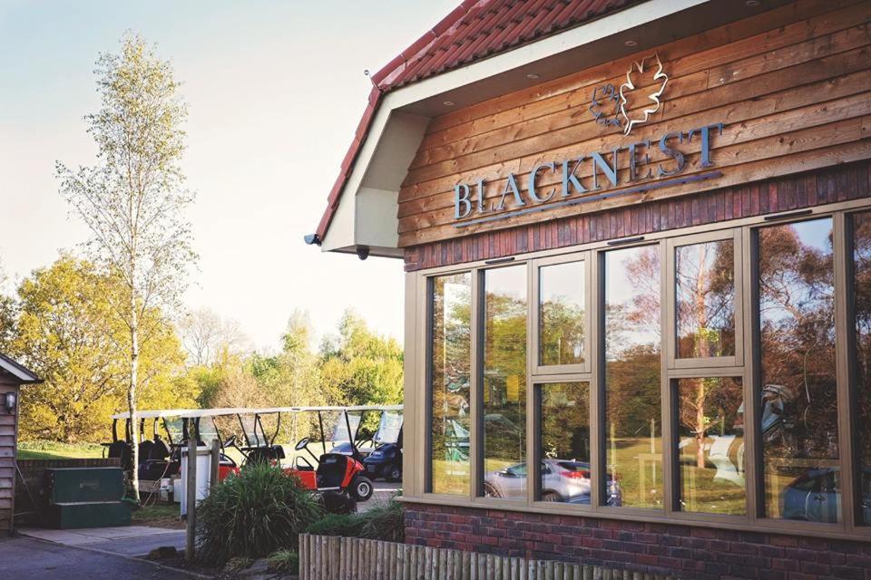 Blacknest Golf And Country Club Alton  Zewnętrze zdjęcie