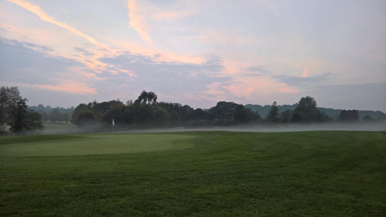 Blacknest Golf And Country Club Alton  Zewnętrze zdjęcie
