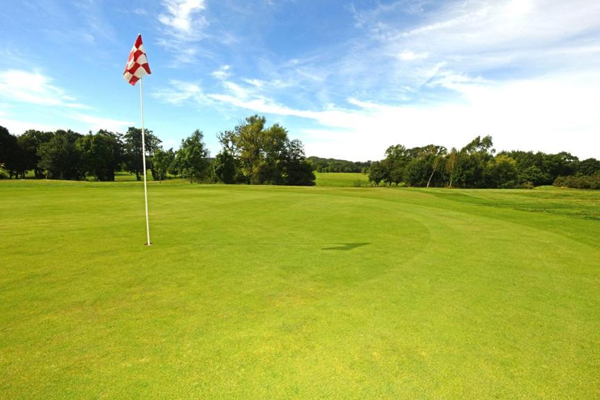 Blacknest Golf And Country Club Alton  Zewnętrze zdjęcie